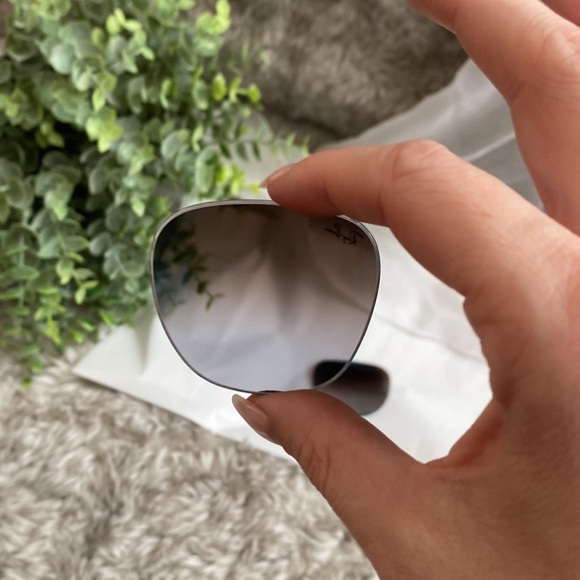 💯 Authentic - Ray-Ban Sunglass Green Filter Lenses - Picture 6 of 7